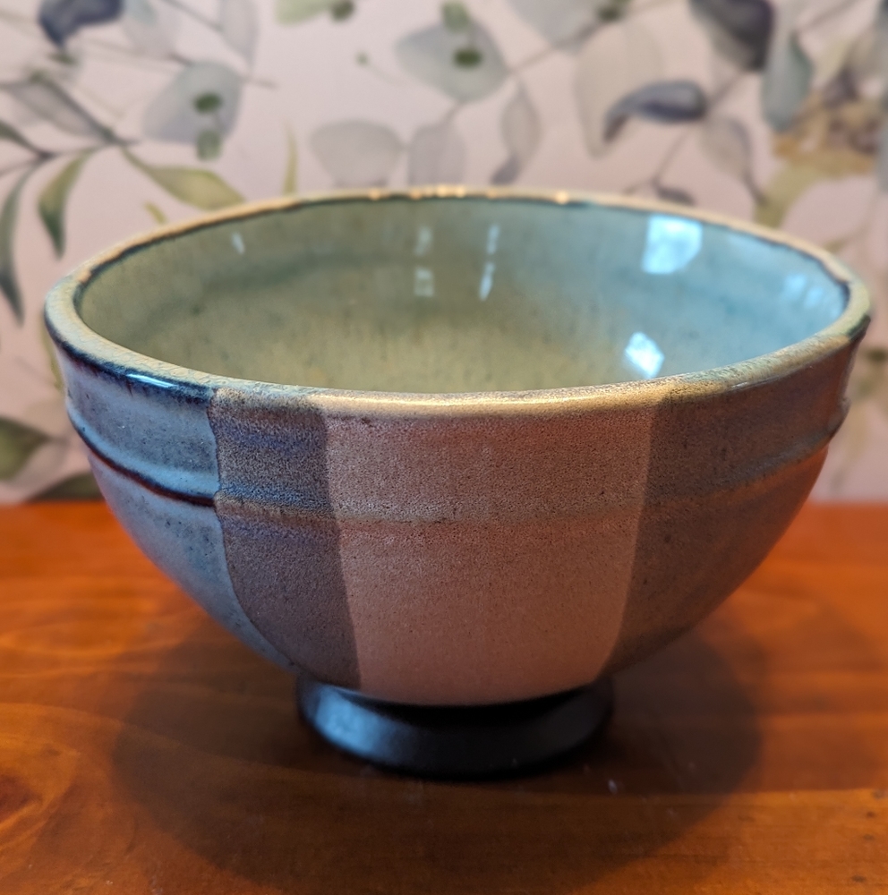 Anthopologie Waitomo Hand Glazed Stoneware Bowl